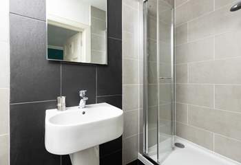 En suite to bedroom 4.