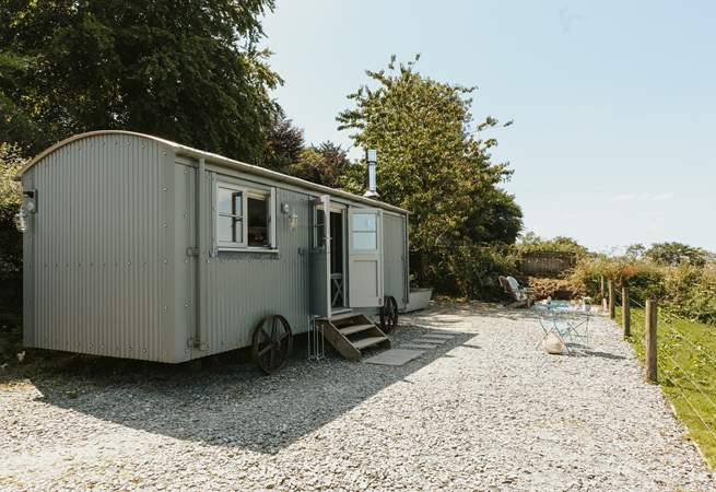 Welcome to Nellie's Nook, quietly nestled between Dartmoor National Park and the Tamar Valley. 