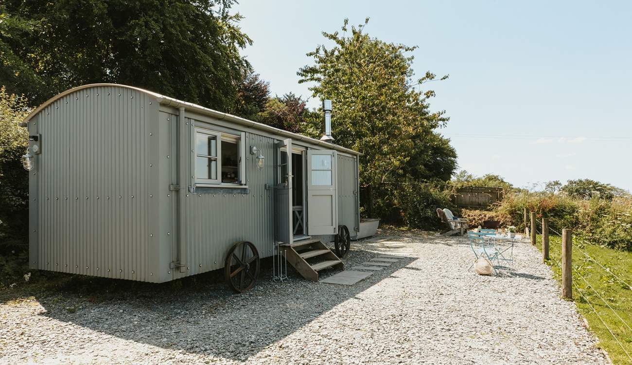 Welcome to Nellie's Nook, quietly nestled between Dartmoor National Park and the Tamar Valley. 