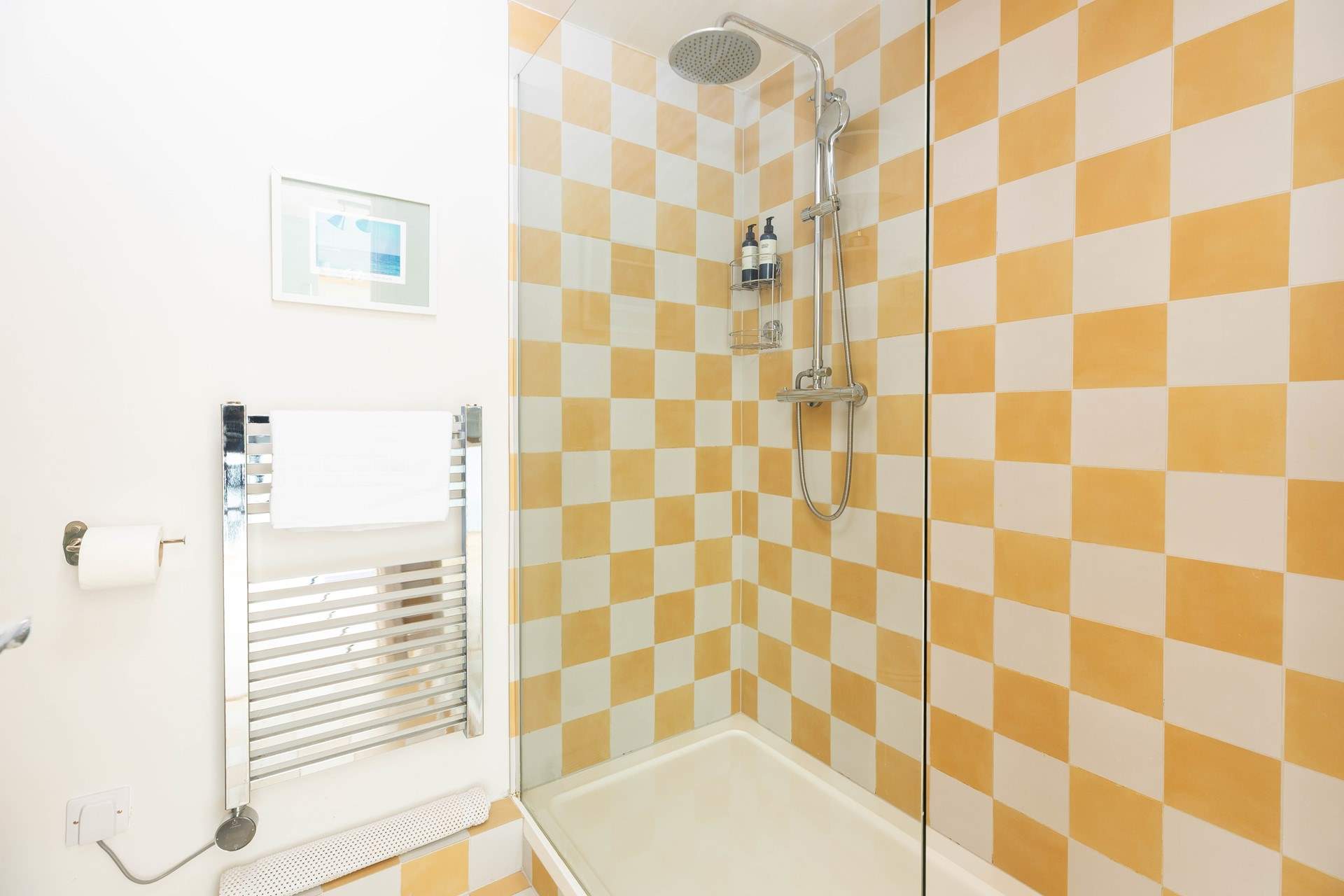 Time for a refreshing shower. 
