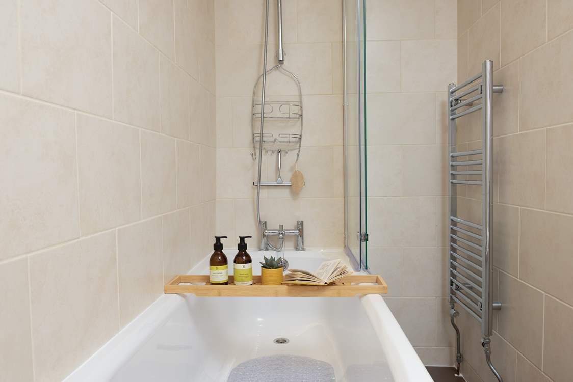 The family bathroom, ideal for a long soak after a day of exploring.
