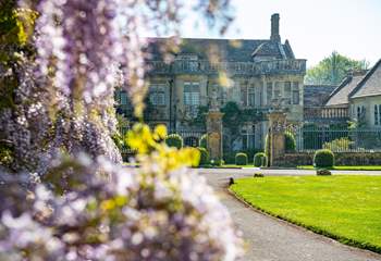 The house and gardens at Mapperton are a delightful place to visit.