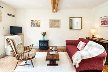 A perfect spot to sit back and relax with a Smart TV when you want a film night.