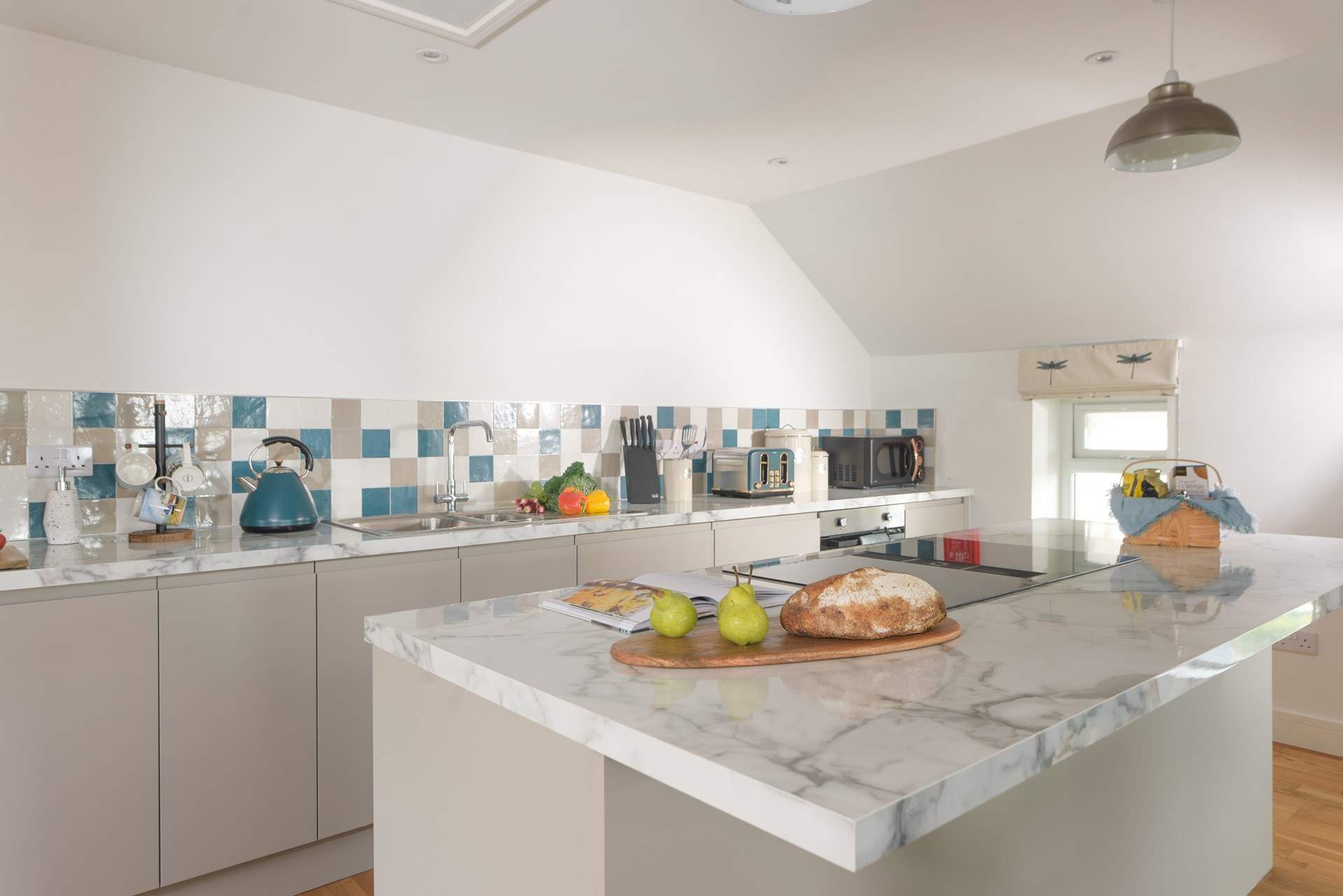 The fabulous kitchen-area.