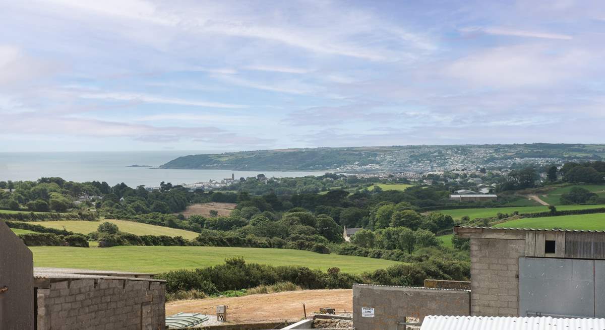 Ivor's Barn is located just off a country road and opposite an old farm. This is mainly used for storage by the owners. 