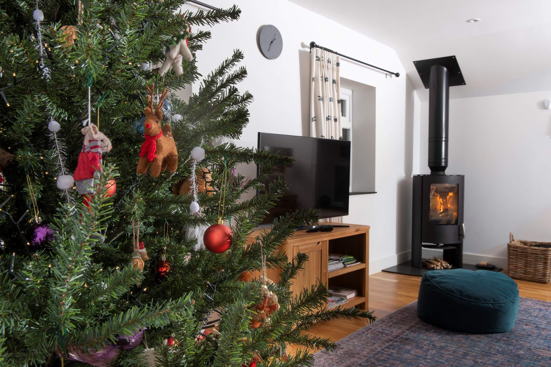 Imagine a cosy Christmas here in front of the warming wood-burner. 