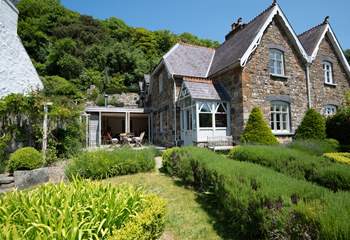 Gorgeous Quay House, the perfect place to stay for a memorable Pembrokeshire holiday. 