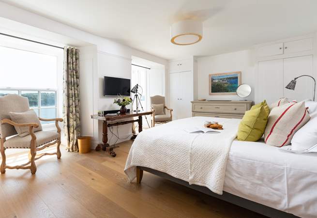 And dual aspect windows taking in the beautiful bay views.