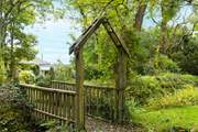 The grounds at Barn Cottage are just breathtaking.