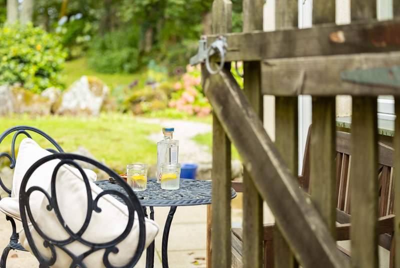 This little bistro table is on the garden side of Barn Cottage, the perfect spot for an afternoon aperitif.