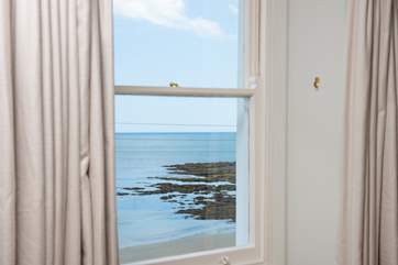 Imagine waking up this close to the water.