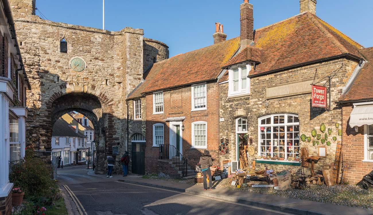 Wander the cobbled streets of Rye and discover an array of lovely independent shops.