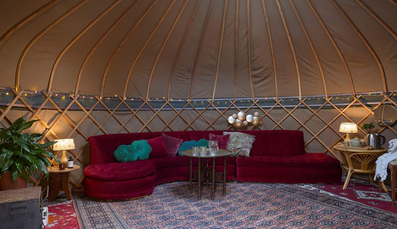 Step into the relaxation yurt to embrace a world of tranquillity. 