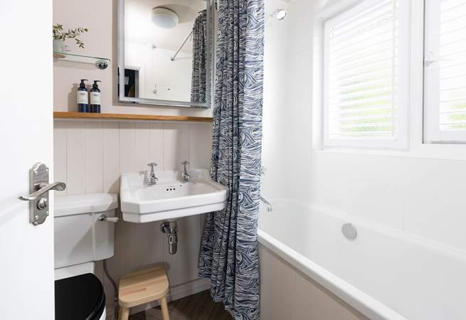 The nautical themed bathroom. 