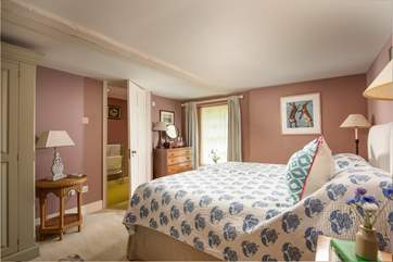 Another beautifully styled room that will send you off into the land of nod in no time.
