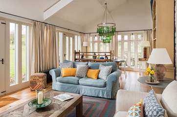 Traditional features marry seamlessly with contemporary furnishings here.