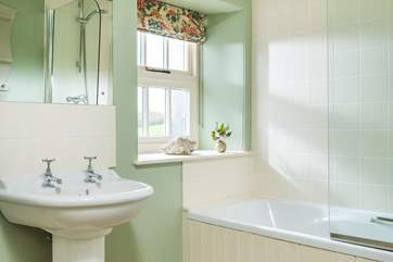 The family bathroom is on the first floor.