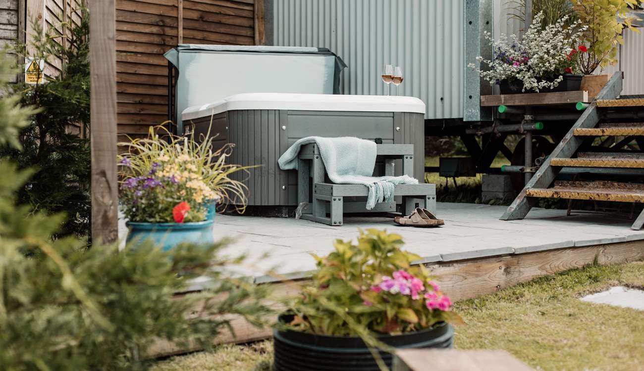 Our favourite feature has to be the dreamy hot tub. 