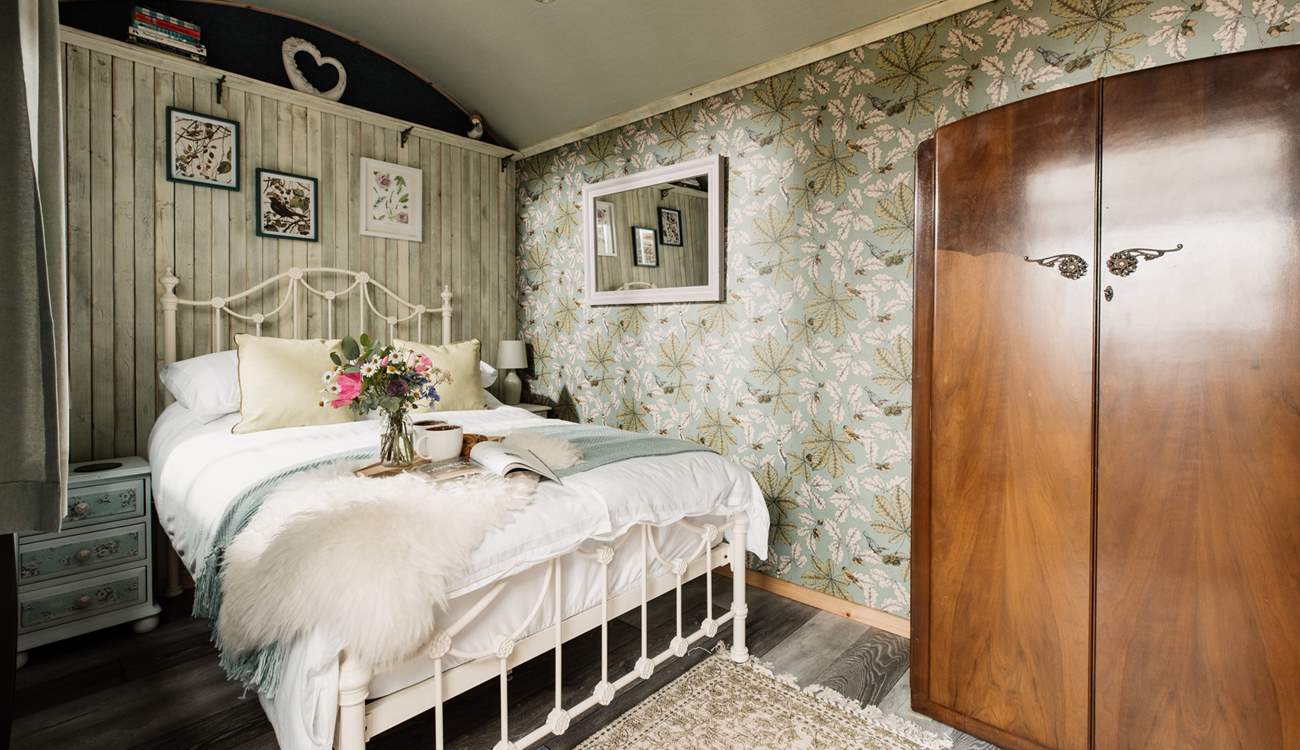 The lovely interiors blend perfectly with the natural surroundings. 