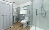 The stylish shower-room. - Thumbnail Image