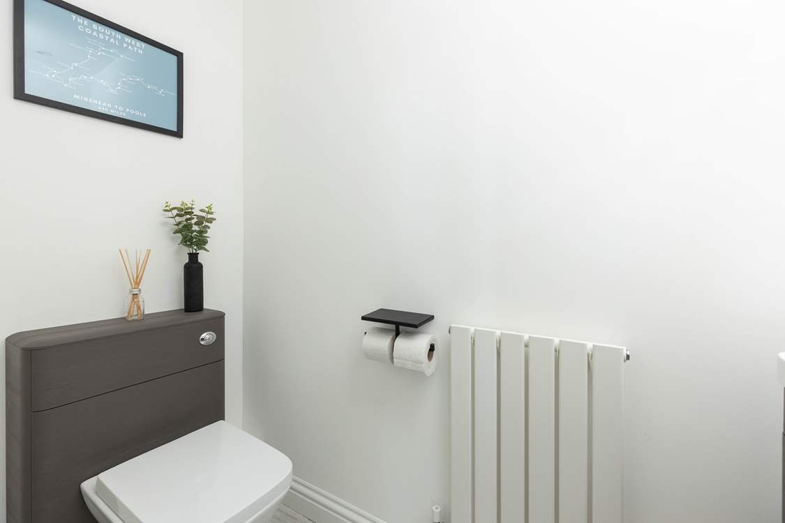 On the first floor landing you will find a handy cloakroom.