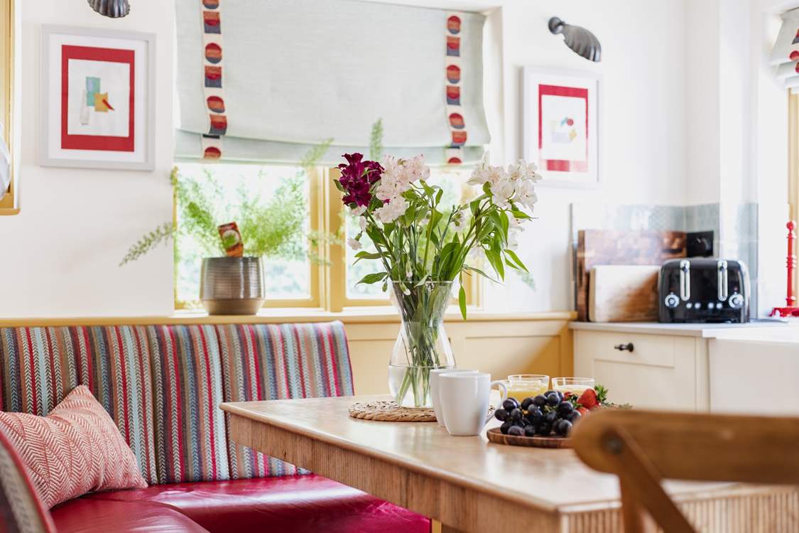 Enjoy a quiet morning coffee or perhaps a glass of fizz with family/friends, at the end of a busy day.