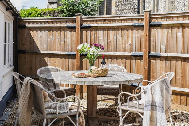 Morning coffee or an afternoon tipple can be enjoyed outside.