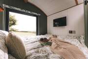 Soak up sweeping vistas of Dartmoor and the South Hams countryside, whilst snuggled in a cocoon.