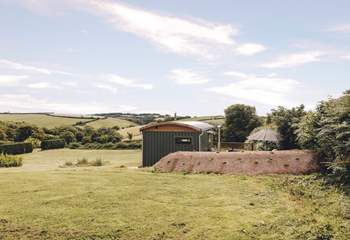 Please note Harvest Hut is positioned in a meadow with another hideaway and 5 caravan pitches, but you have your own area and privacy. 