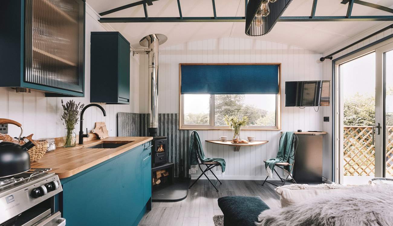 A romantic hut handcrafted for two. 