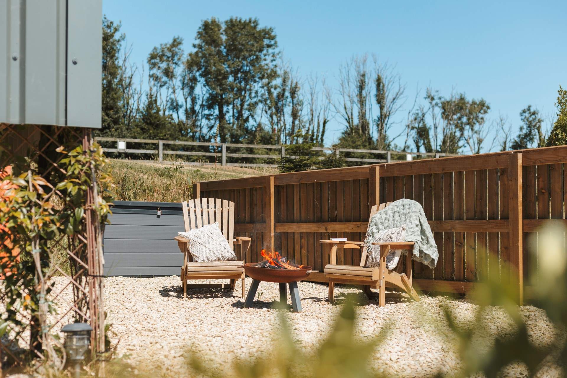 There's even a fire-pit for toasting marshmallows and sharing stories under moonlight.