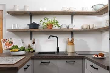 The kitchen is simply beautiful to look at.
