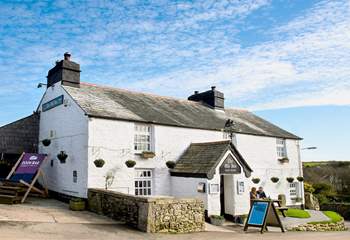 Pop into the village pub for a true Cornish welcome and some hearty food.