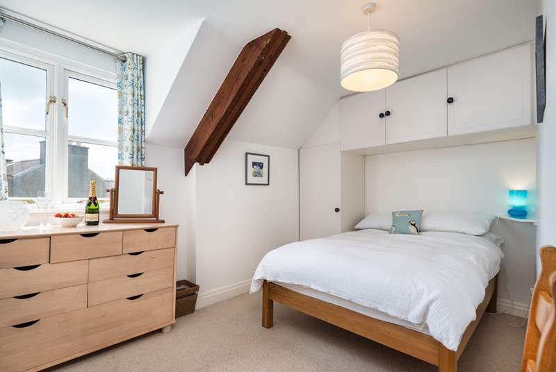 After a beach day, enjoy a peaceful sleep in the double room opposite the twin room, which also may be made up as a super-king. Both bedrooms 1 and 2 are near the family bathroom.