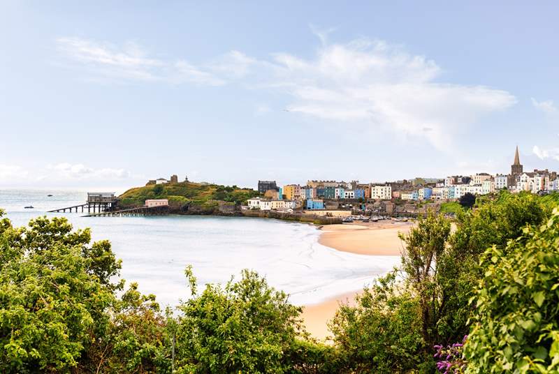 From Beachscape discover the award-winning beaches of Tenby, North Beach, South Beach and Castle Beach. 