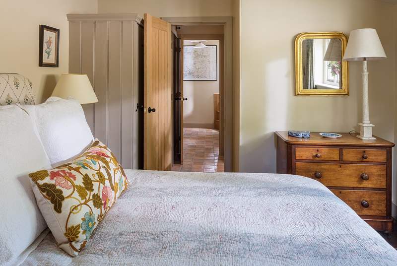 The gorgeous bedroom, inviting you to enjoy long leisurely lie-ins.