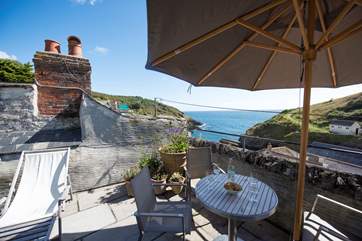 The Blue House, Holiday Cottage In Portloe 