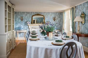 For dining on a grander scale - lay up the dining-table.