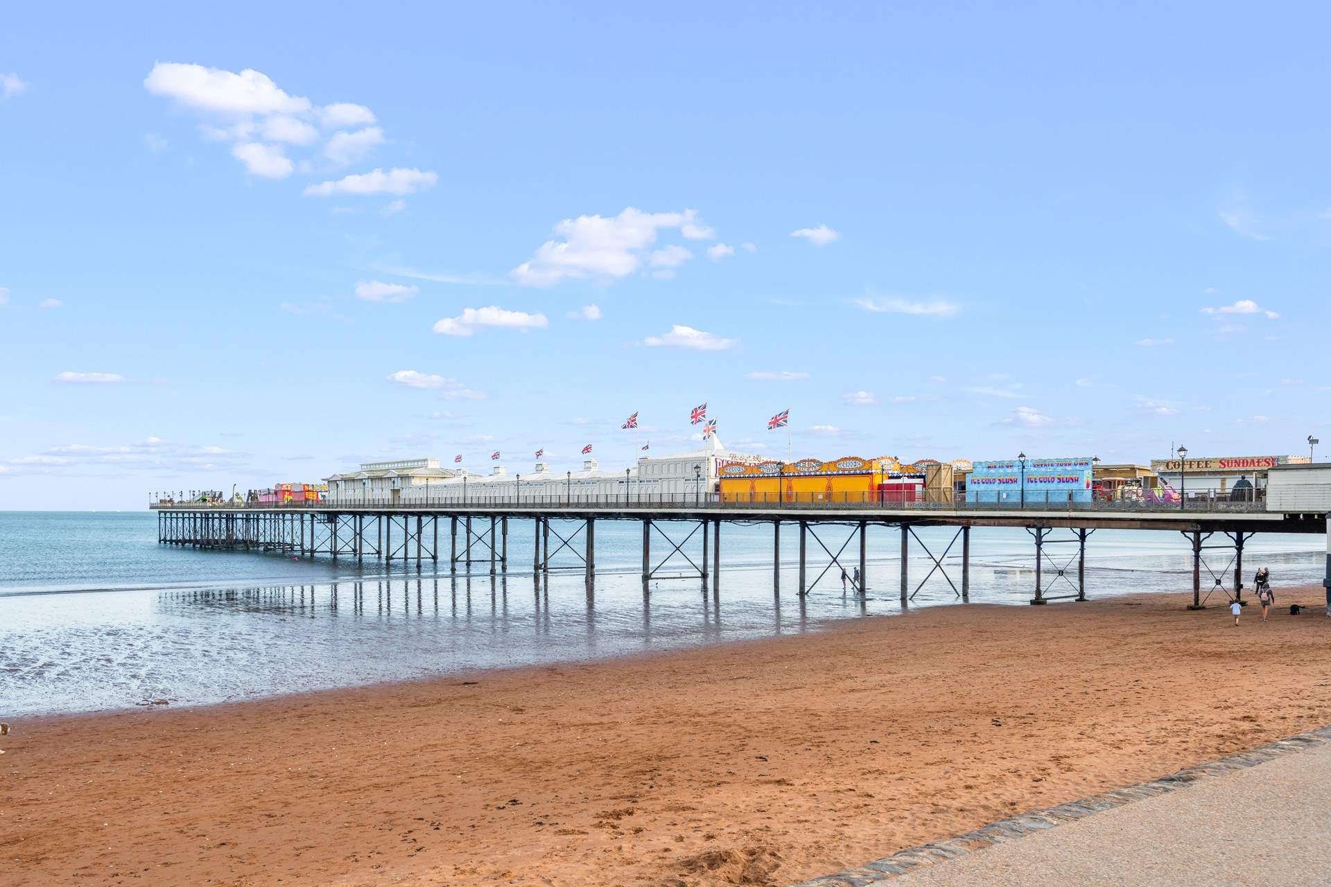 The pier at Paignton is only a short drive away and offers all the seaside fun and entrainment you can imagine.