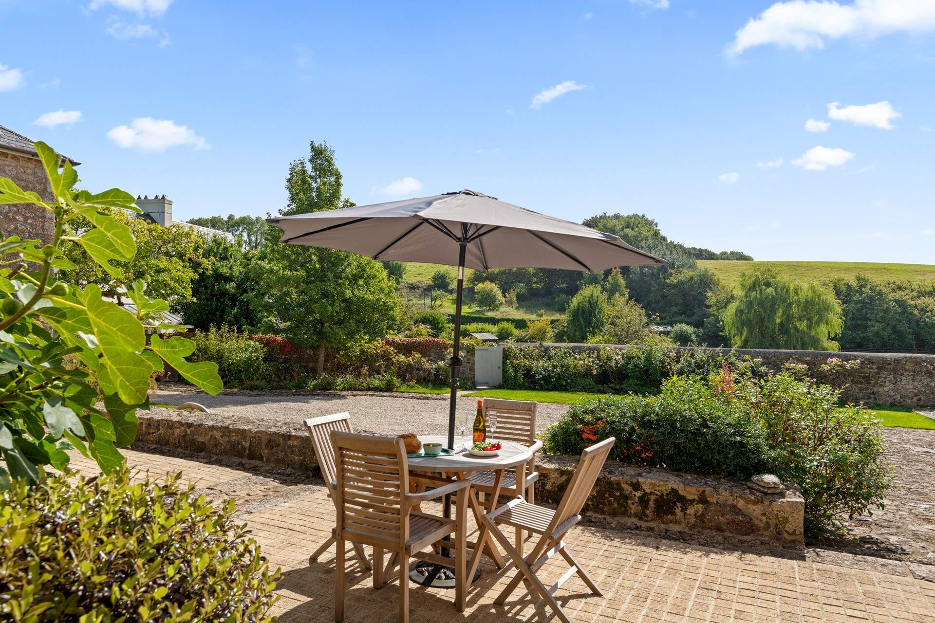 Take your morning coffee on the patio or savour a chilled glass of wine in the evening sunshine here.