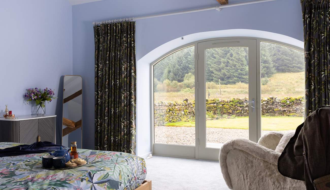 Who wouldn't want to curl up on the furry chair and take in the magnificent view.