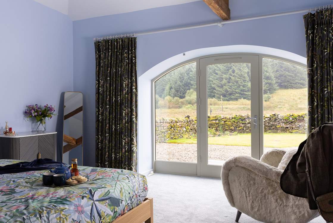 Who wouldn't want to curl up on the furry chair and take in the magnificent view.