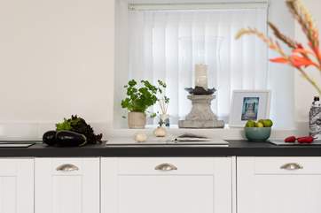 A discreet kitchen.