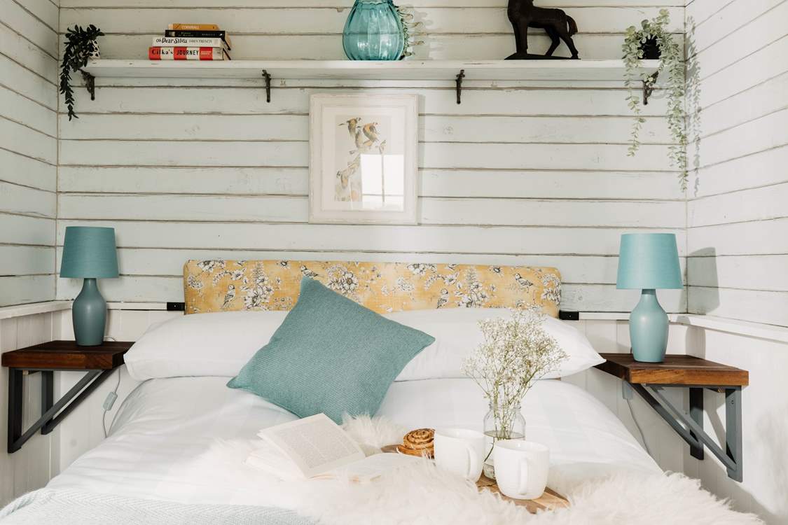 Breakfast in bed never looked so sweet...