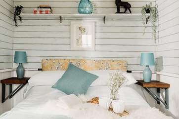 Breakfast in bed never looked so sweet...