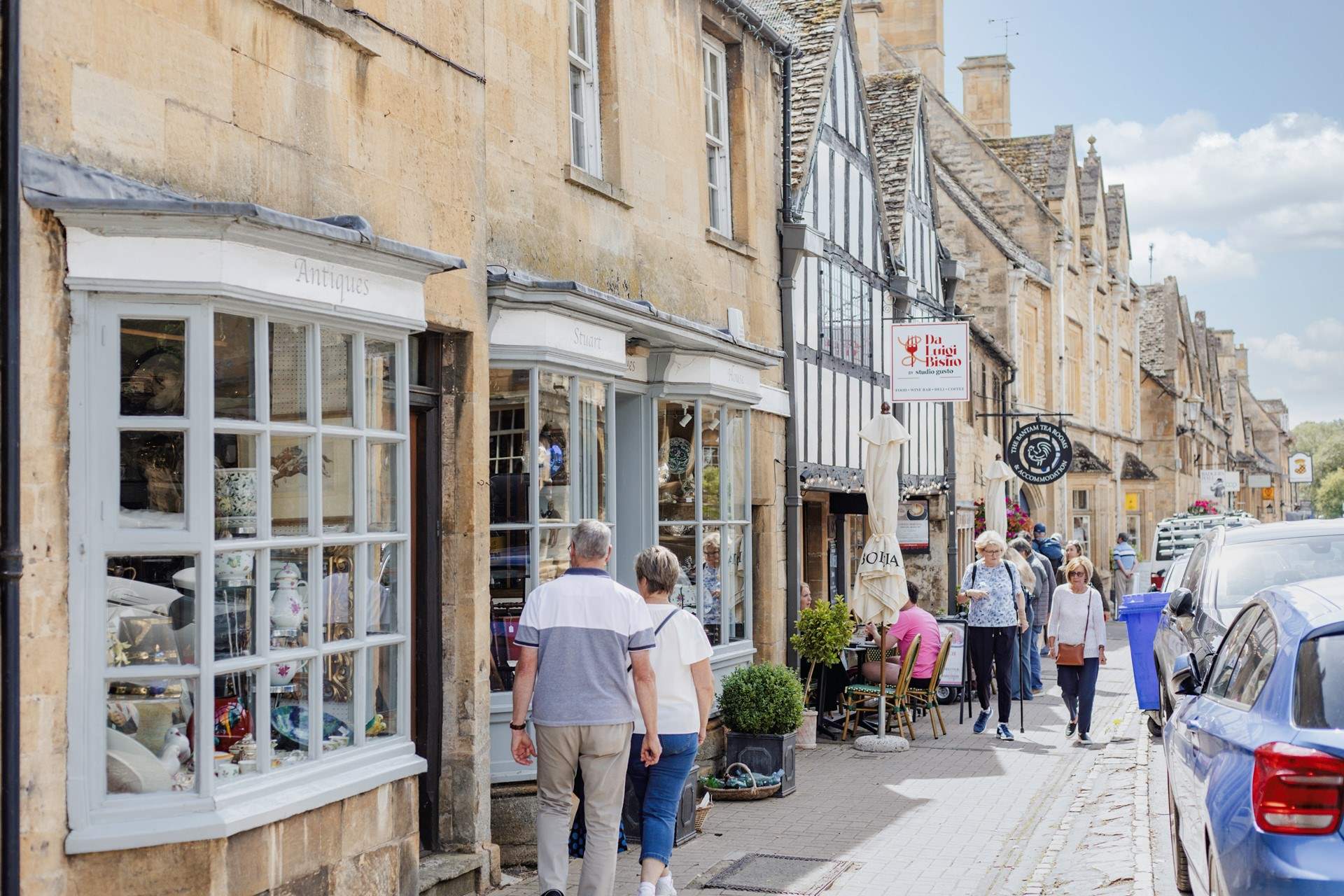 Explore the array of shops and restaurants at Chipping Campden.