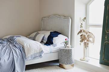 The lovely main bedroom.