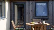Al fresco dining.