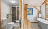 The en suite shower-room. - Thumbnail Image