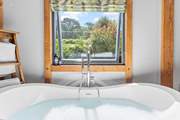 A bath with a view that offers pure indulgence!